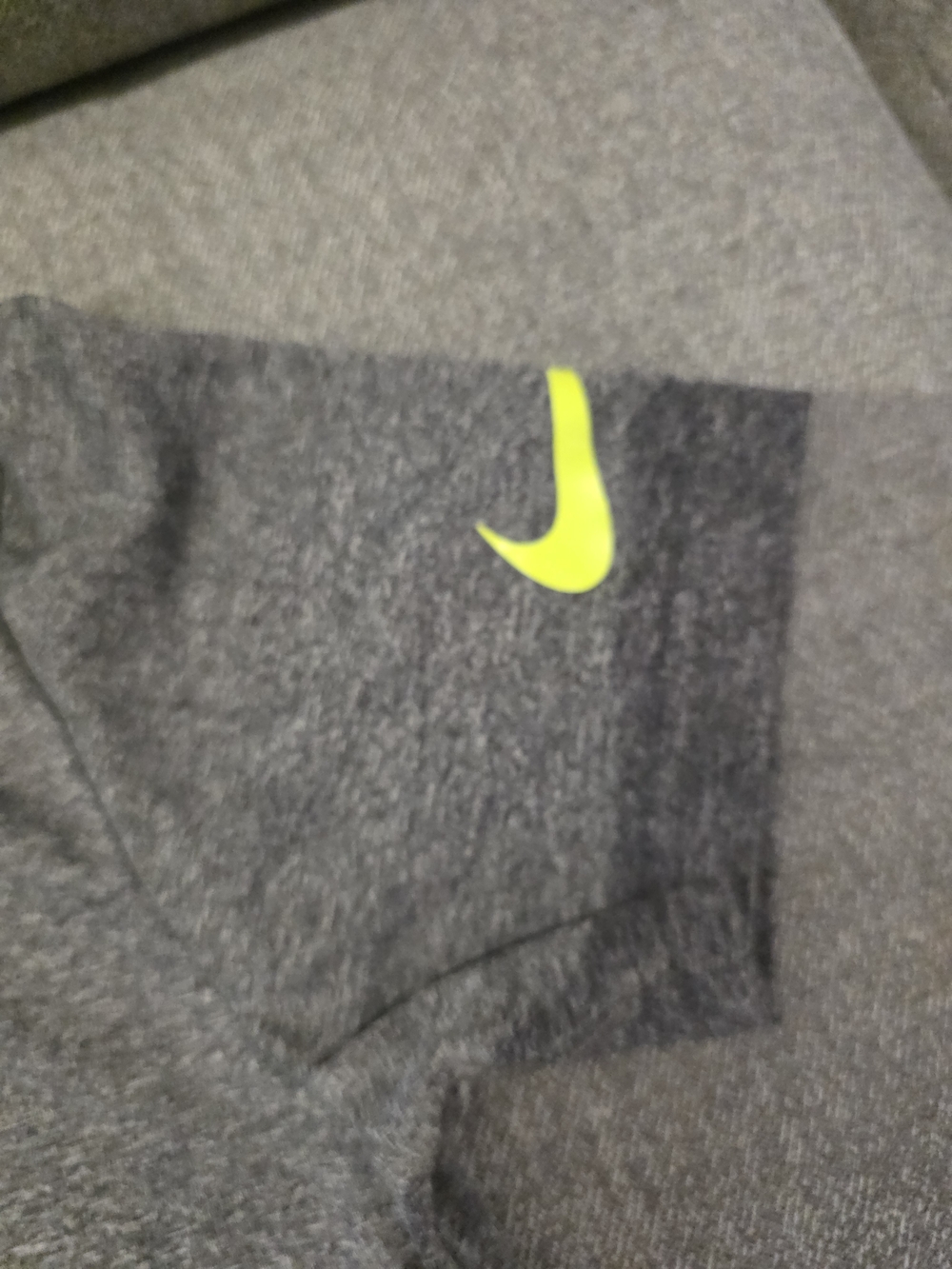 Nike Gray Dri-FIT Graphic Tee with Neon Accents Boys Size M 10-12yrs - Picture 3 of 4